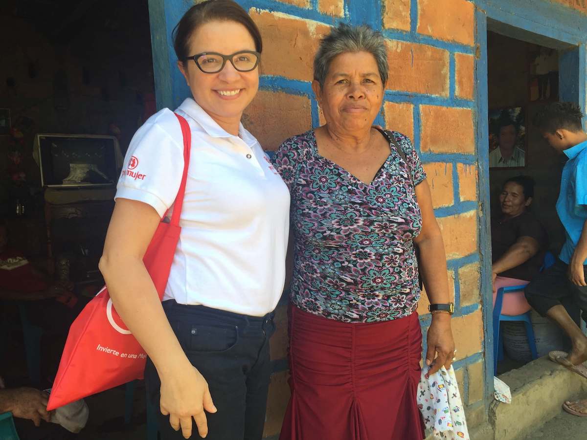 Maria Cavalcanti with a Pro Mujer Cient in Nicaragua